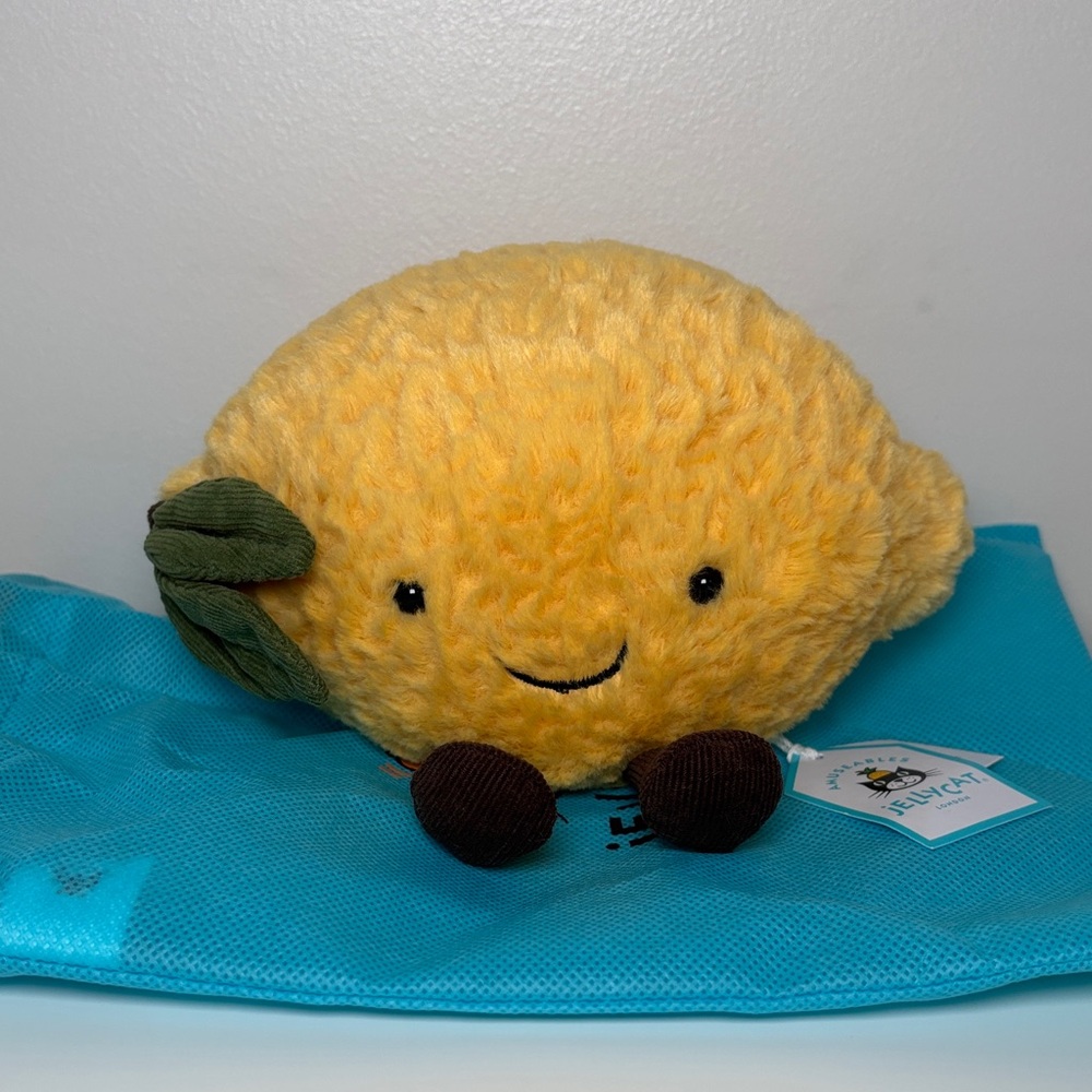 US Seller Authentic Jellycat Small Amuseables Lemon NWT W./Dust bag